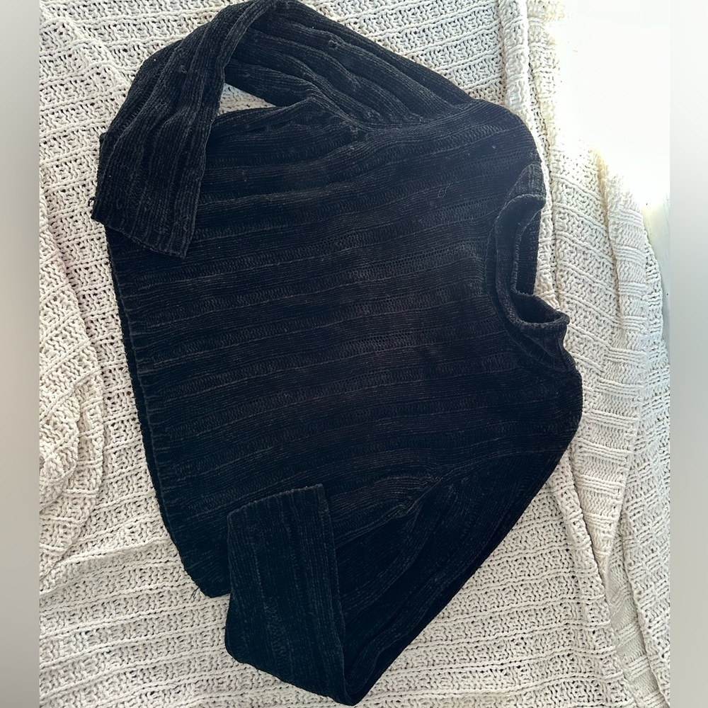 Vintage distressed knit turtleneck sweater